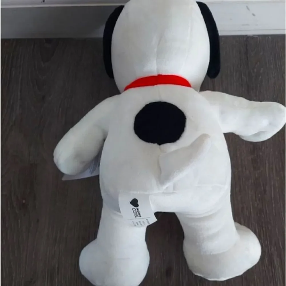 Kohl’s Cares Peanuts Snoopy Plush New